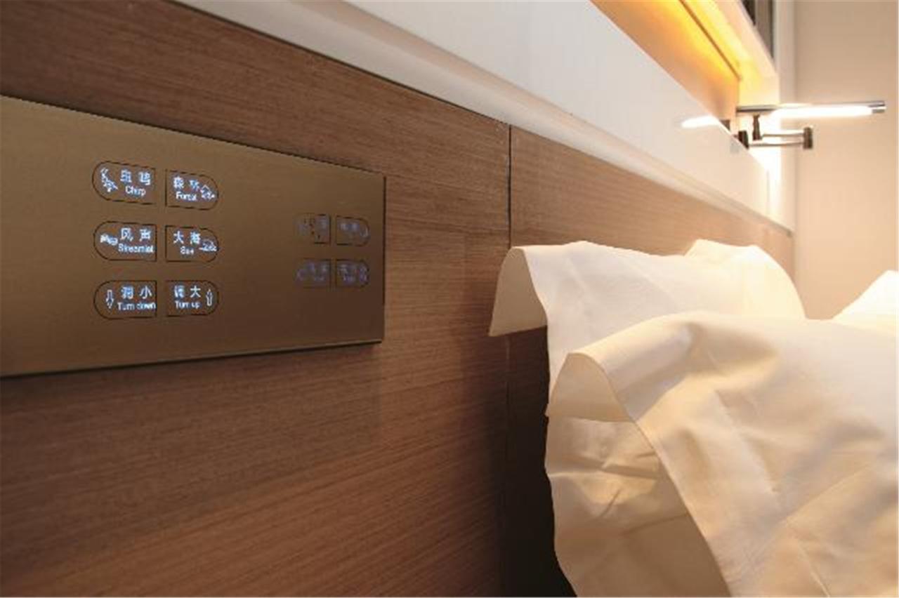 Lavande Hotel Baogang Avenue Guangbai Xinyi Branch 広州 エクステリア 写真