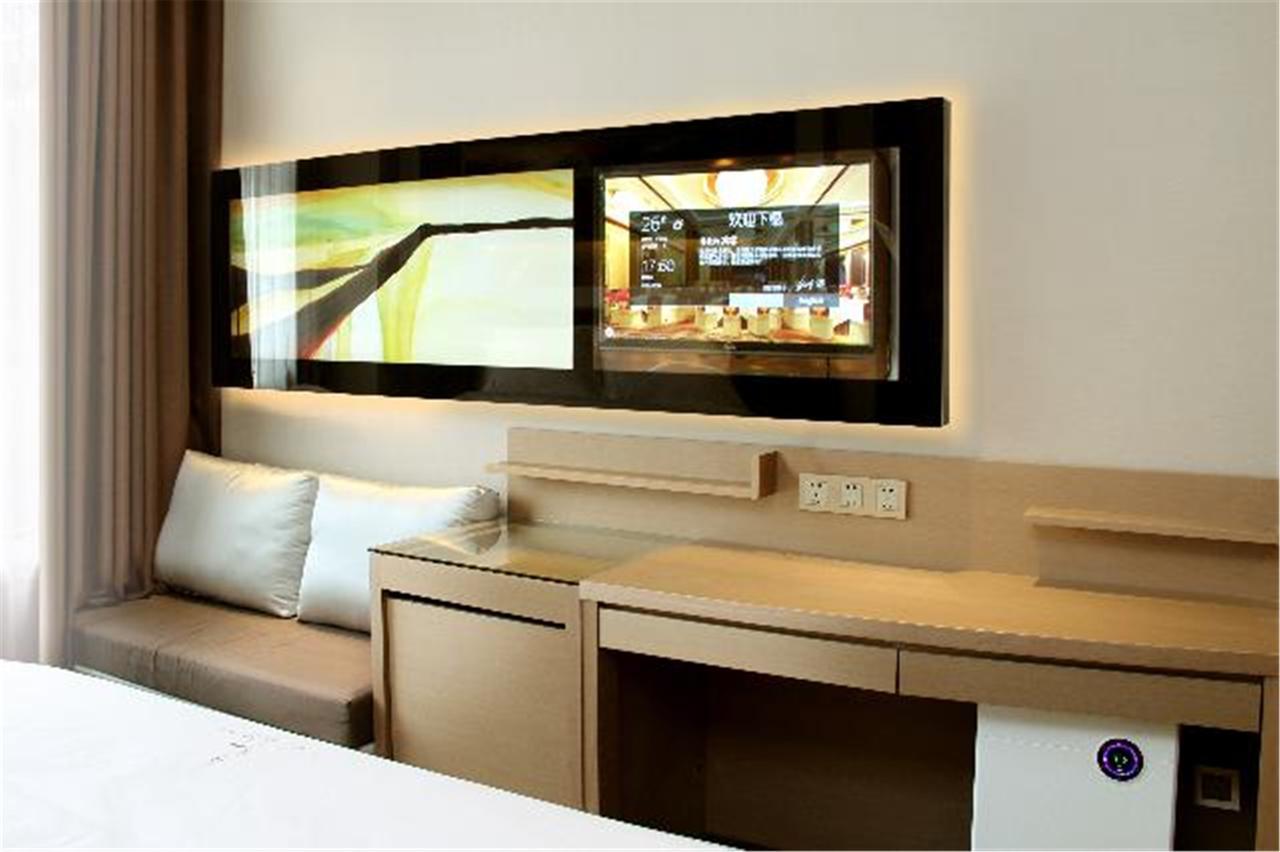 Lavande Hotel Baogang Avenue Guangbai Xinyi Branch 広州 エクステリア 写真